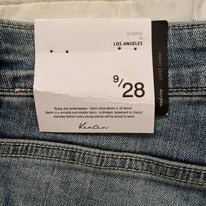 Kancan super skinny midrise distressed jeans